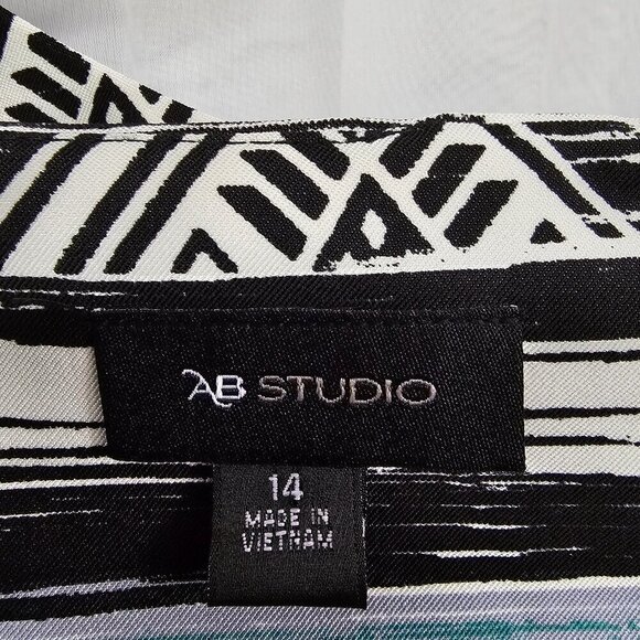 AB Studio Black Red Aztec Southwestern Sleeveless Sheath Dress Size 14 - Picture 12 of 15